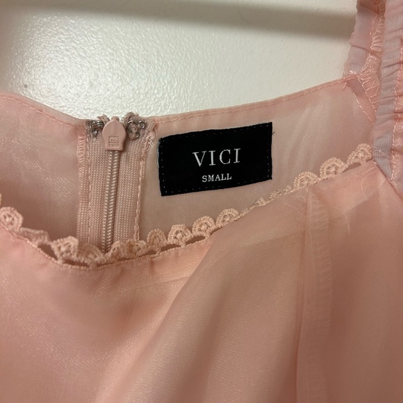 Revolve Vici Lovers Puff Sleeve Baby Doll Pink Tulle Dress Size Small Coquette - Picture 7 of 10